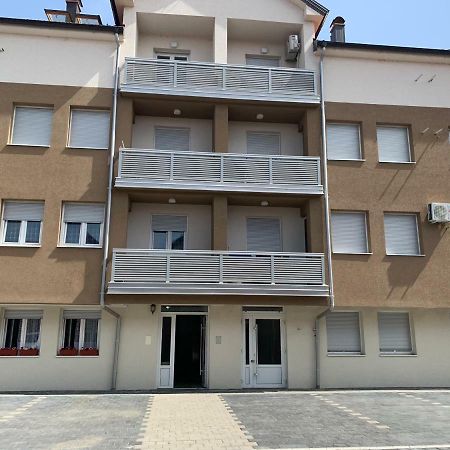 Masa Studio Apartman Brčko Buitenkant foto